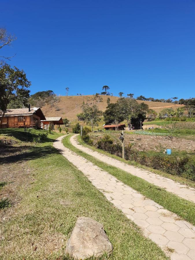 Encanto Das Rosas Santo Antonio do Pinhal Luaran gambar